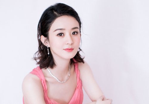 赵丽颖生日官宣领证搞摊新浪微博 31岁颖宝短发变长发为了更美的出嫁?!