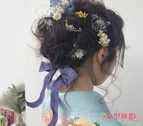 被各种奇葩发饰占据视野的日系蓬松盘发 你永远不懂搭配和服的盘发怎么创意这么多