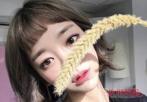 ü����ô�ÿ���Ҫ����� ������Ů¶ü�����̷�ʱ��������