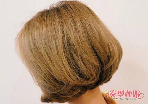 经久不变的流行短发是波波头 潮流向短发波波头是女生心头好