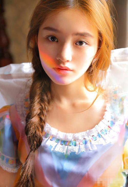 쵰Ůߺϵ鳤෢ Ӧобͷ