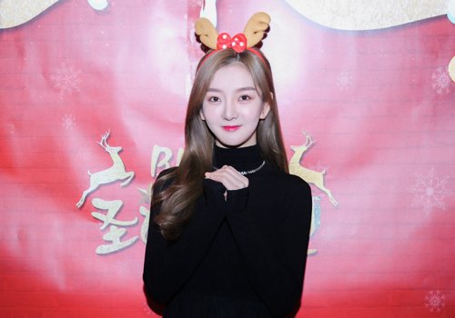 ֱŮβ̼ 2019Ů鶯̷β