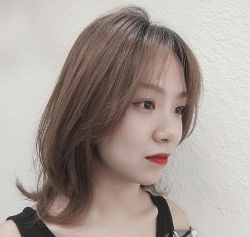 中年圆脸女士染什么颜色时髦 35 圆脸女性超耐看染发流行趋势