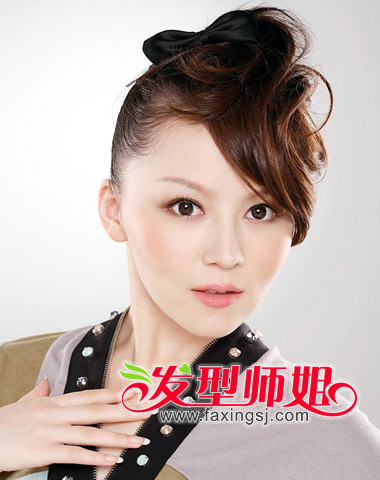 超有气质的女生盘发图集