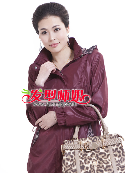 ����Ů��¶���������̷�����