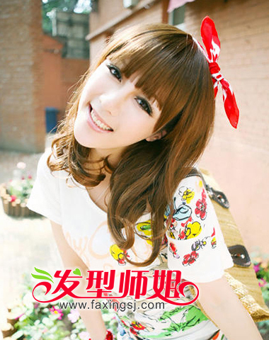 非主流女生及肩中长发发型设计