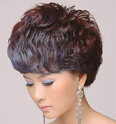 个性沙宣短烫发 精彩演绎沙宣的别样魅力