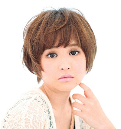 菱形脸波波头短发型 波波头短发发型