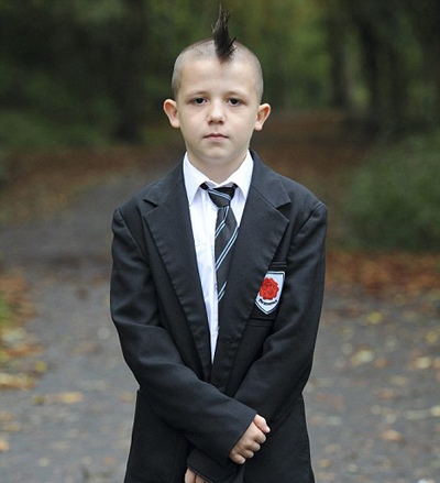 6岁男孩子的可爱发型 宝贝可爱发型男孩