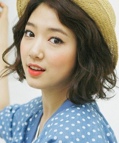 圆脸烫什么发型好看