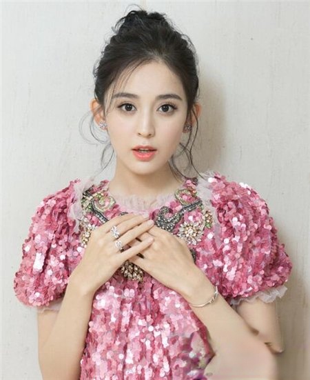 女明星减龄的发型大公开 谁是你心目中的甜美公主