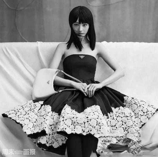 郑爽齐刘海、猫眼妆黑白大片 一改往日清纯少女化身冷艳御姐_最新流行发型设计发型图片与美发造型门户网