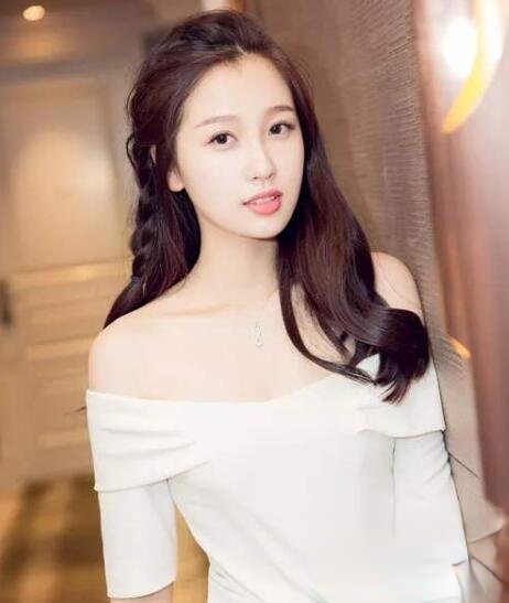 虞书欣发型叫什么 时尚发型为少女感加分_最新流行发型设计发型图片与美发造型门户网