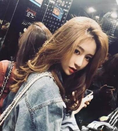 温婉发型叫什么 烫这款卷发你也变网红