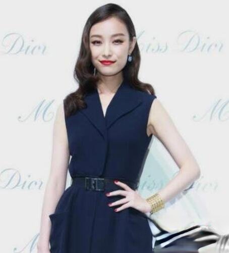 倪妮中长发发型叫什么 不同风格展现多面性的她