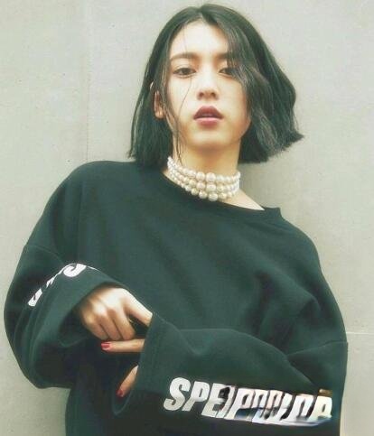 周杰伦MV女主三吉彩花短发 清秀简约满满初恋女神范
