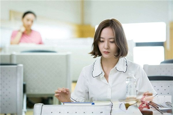 时尚icon郑秀晶发型 完美演绎女神级发型教科书