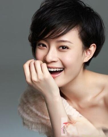 孙俪发型叫什么 简约短发显女王气场