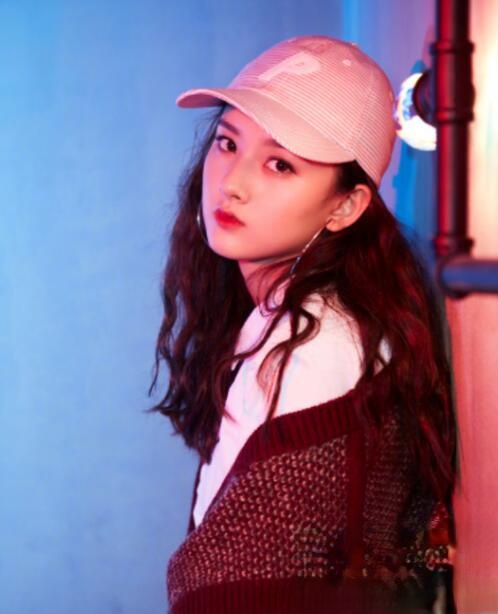 甜美大学女生发型 宋祖儿演绎灵气妖艳
