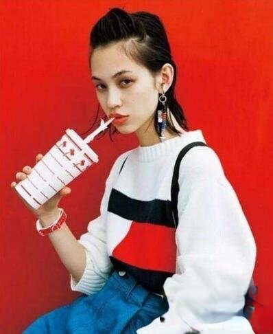 水原希子短发发型 简约有质感超显脸小