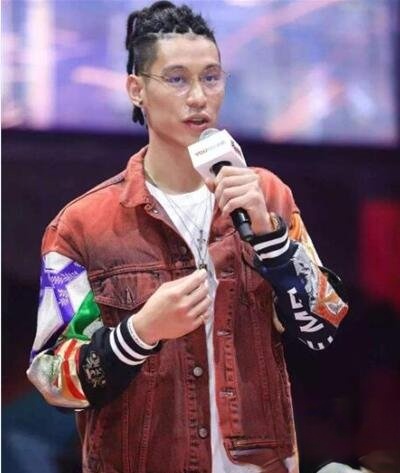 林书豪发型变化图 洋气个性拒绝低调