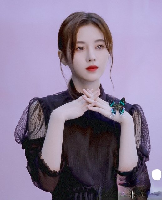 鞠婧祎发型叫什么 快来围观四千年女神发型_最新流行发型设计发型图片与美发造型门户网