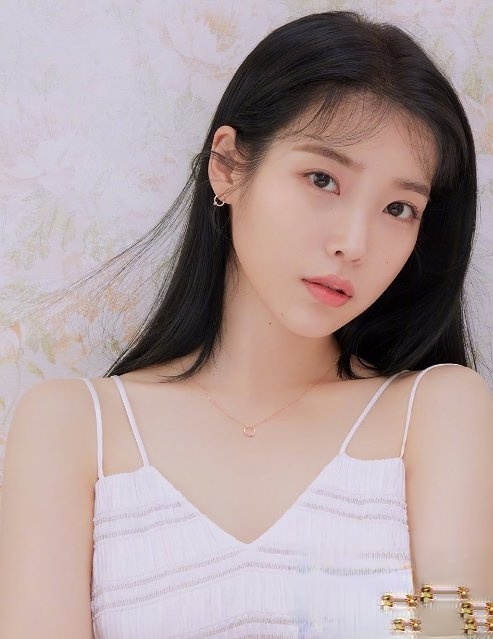 IU李知恩留过什么发型 女神发型大盘点款款气质爆表_最新流行发型设计发型图片与美发造型门户网