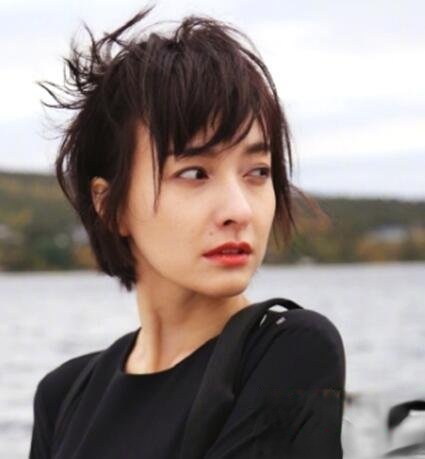 吴昕短发叫什么 碎剪设计更洋气
