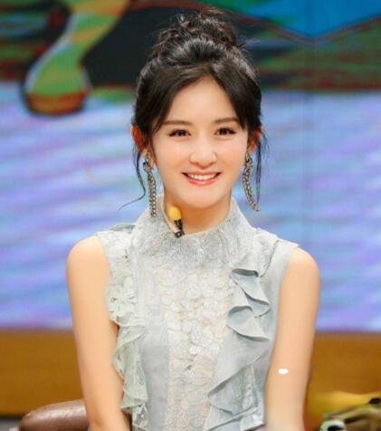 谢娜发型大盘点 洋气减龄少女感
