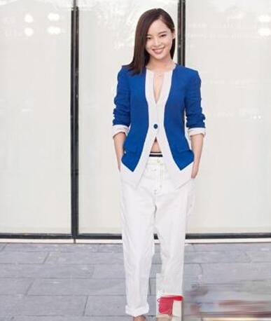 辛芷蕾发型大盘点 慵懒造型散发妩媚女人味