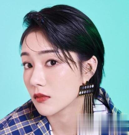 沙海沈琼发型 陈泇文剧中戏外皆俏皮