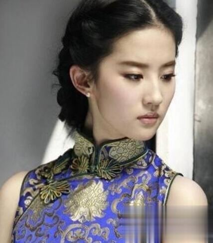 明星同款盘发发型 大方迷人女神范满满
