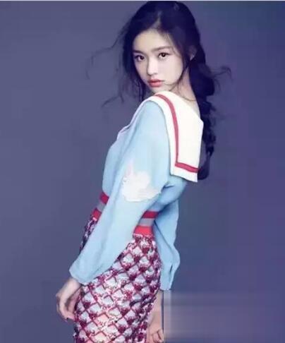 林允发型叫什么 时尚发型打造温婉淑女