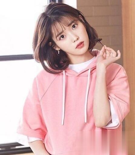 IU李智恩短发发型 清纯甜美显少女感