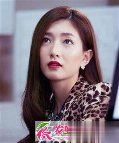 都市迷人职场OL造型 气质女神江疏影倾情演绎