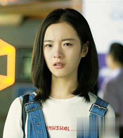 《小欢喜》乔英子发型叫什么 褪去校服李庚希青春靓丽