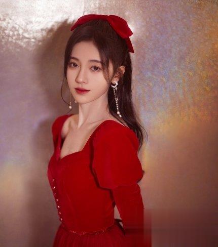 娱乐圈女明星扎什么发型 最时髦女神扎发尽在这里_最新流行发型设计发型图片与美发造型门户网