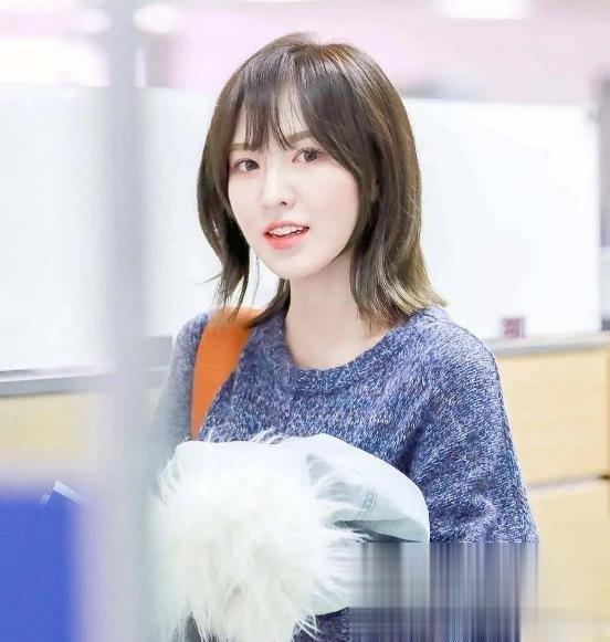 2021最流行减龄瘦脸“Wendy头” 女团爱豆同款发型get起来_最新流行发型设计发型图片与美发造型门户网