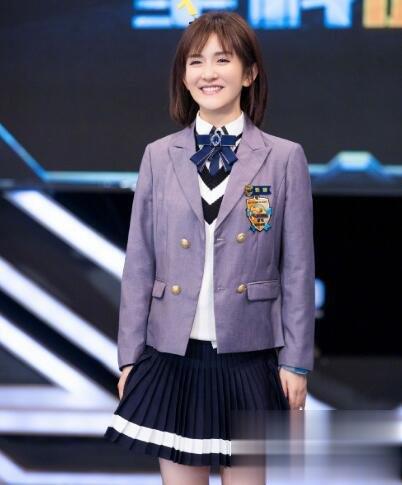 谢娜发型大盘点 洋气减龄少女感