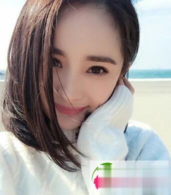 看辣妈杨幂72变美发造型 不理谣言做魅力新时代女性