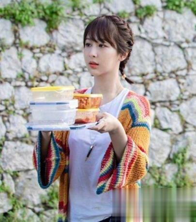 《中餐厅》杨紫发型 活泼俏皮少女感满屏