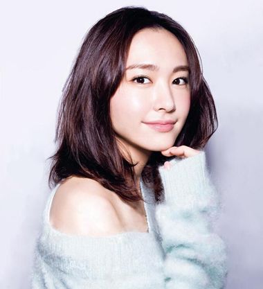 大脸适合的发型